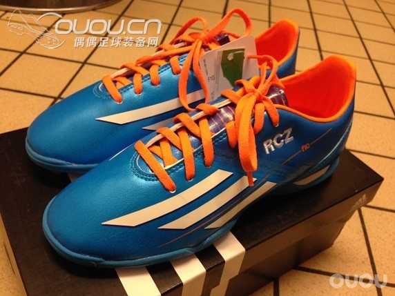 猎鹰12FG,贝克汉姆配色,顺便来个freekick视频