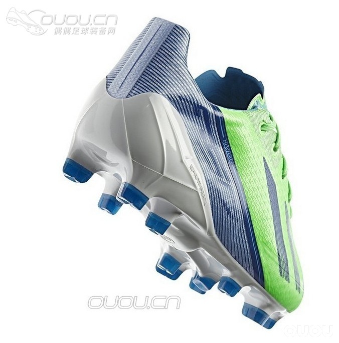 貌似F50这个配色没怎么看到过,难道没上市卖过?