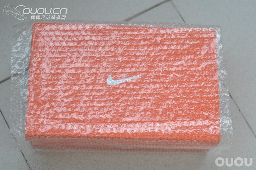 传奇4最后的配色,荧光绿HG&TF多图鉴赏(65L附吃草及实战后打理情况)