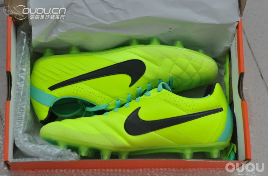 传奇4最后的配色,荧光绿HG&TF多图鉴赏(65L附吃草及实战后打理情况)