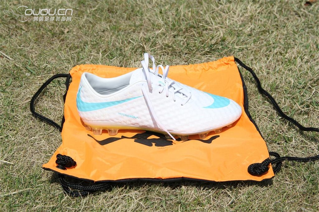 分享一下新买的毒蜂PHANTOM AG