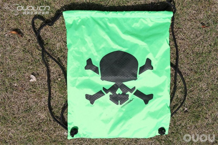 分享一下新买的毒蜂PHANTOM AG