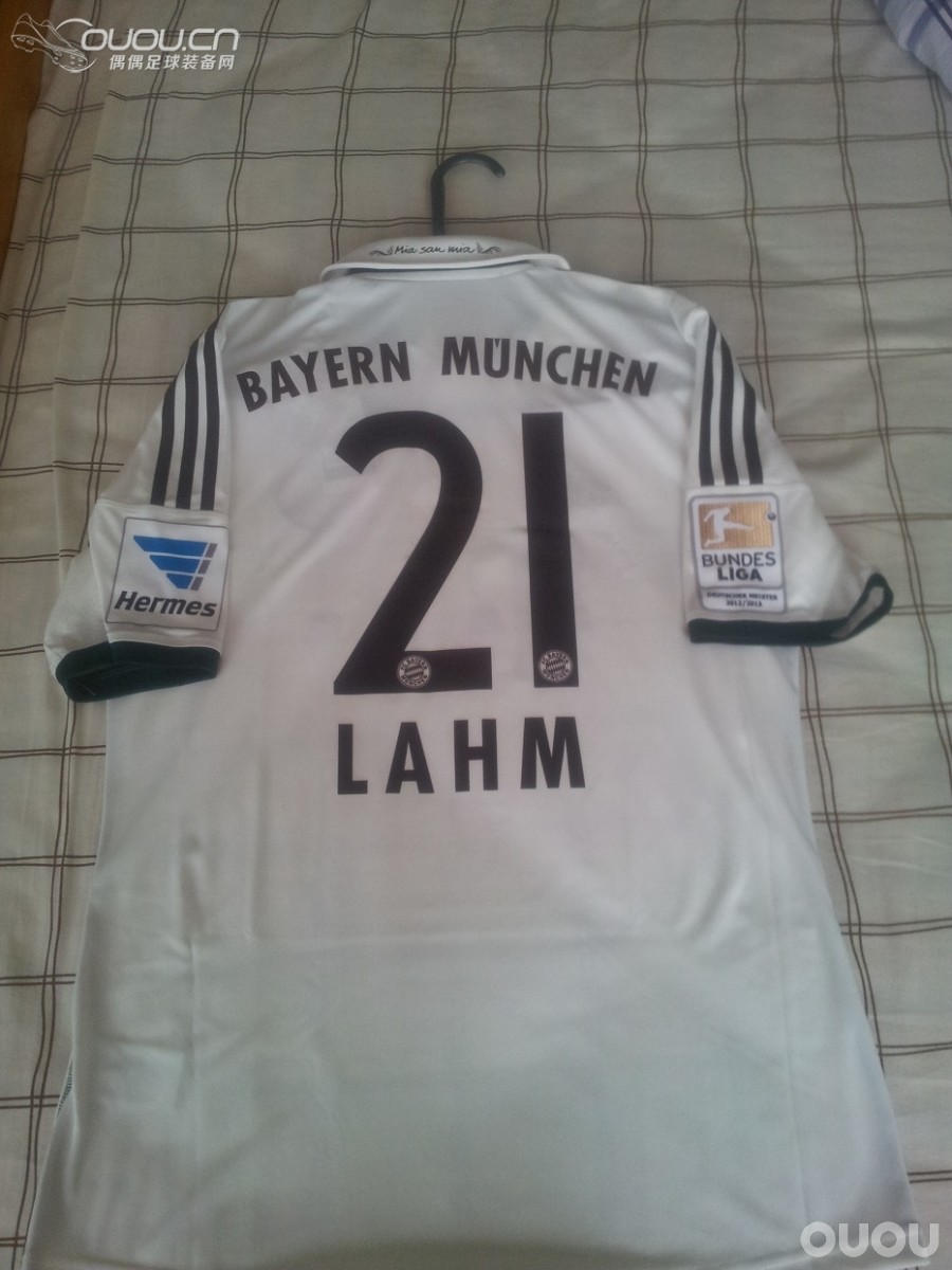 13/14 Bayern München Away Shirt—–( Captain LAHM 21)