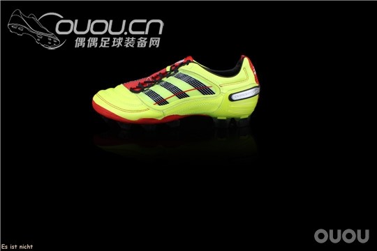 adidas Predator X TrueStrike图片版(文字版面准备中)