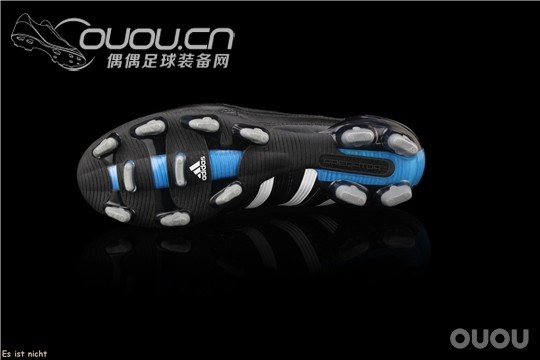 adidas Predator X TrueStrike图片版(文字版面准备中)