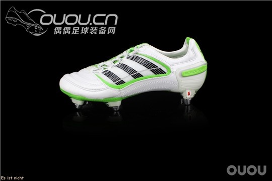 adidas Predator X TrueStrike图片版(文字版面准备中)