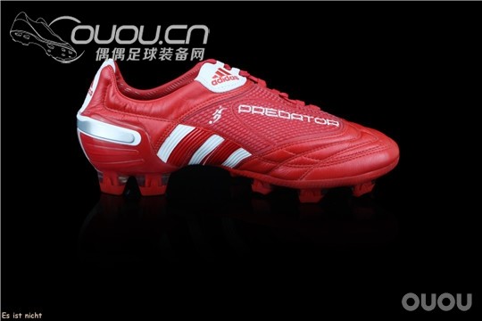 adidas Predator X TrueStrike图片版(文字版面准备中)