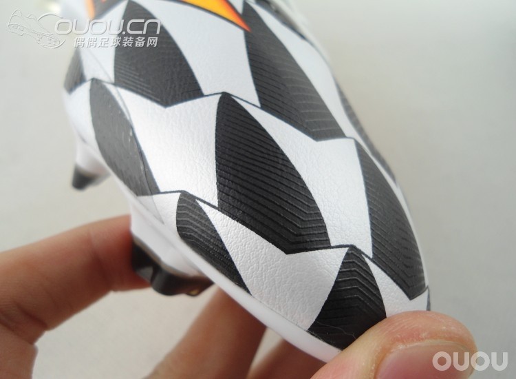 阿迪达斯 adizero F50 TRX FG SG 2014世界杯配色