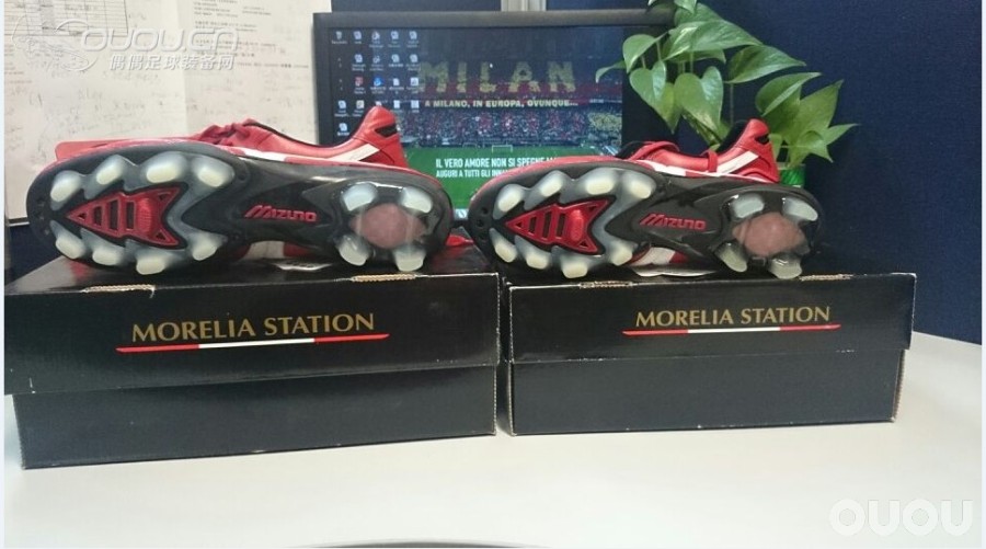 有一种颜色叫一抹红MORELIA WAVE 2本土限量配色 12KP-10101