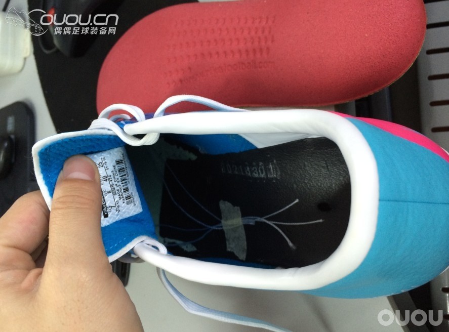 在X宝花300多入了双刺客9TF,求侠兄帮鉴别。