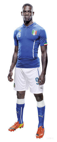 意大利国家队发布了新球衣