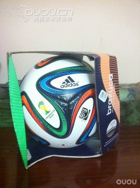 2014巴西世界杯用球