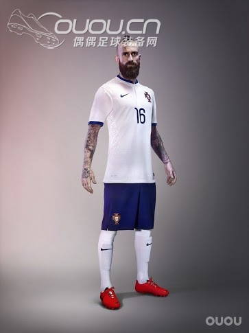 2014葡萄牙客场球衣发布