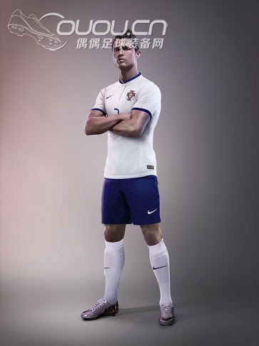 2014葡萄牙客场球衣发布
