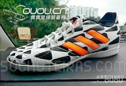 2014世界杯adidas ”Battle Pack“猎鹰Predator Instinct和11pro