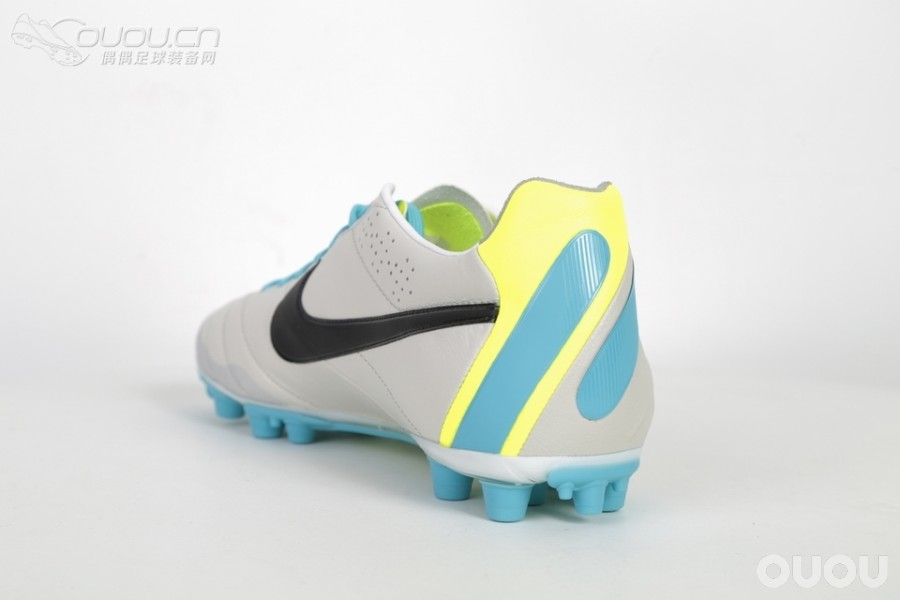 祭奠我们逝去的青春,附传奇IV顶级AG-CTR360 III次顶级AG-LZ II中端AG-狂战士3.0HG实战感受