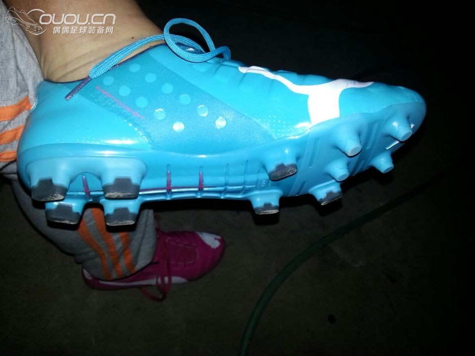 新入一鞋,大家围观看个乐呵。