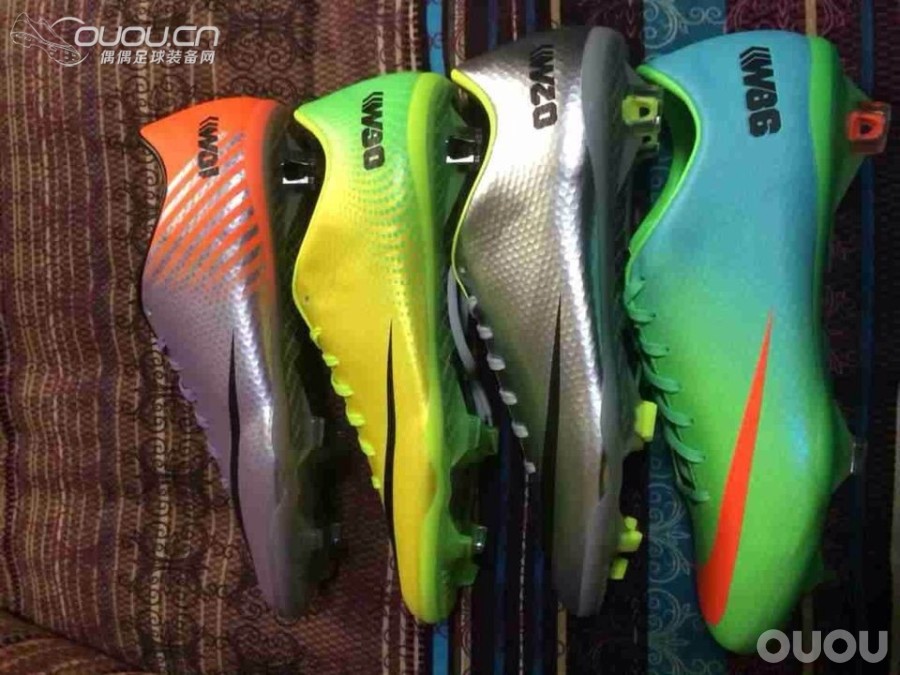 帮朋友PDS买的刺客9复刻系列全套终于配齐了~!