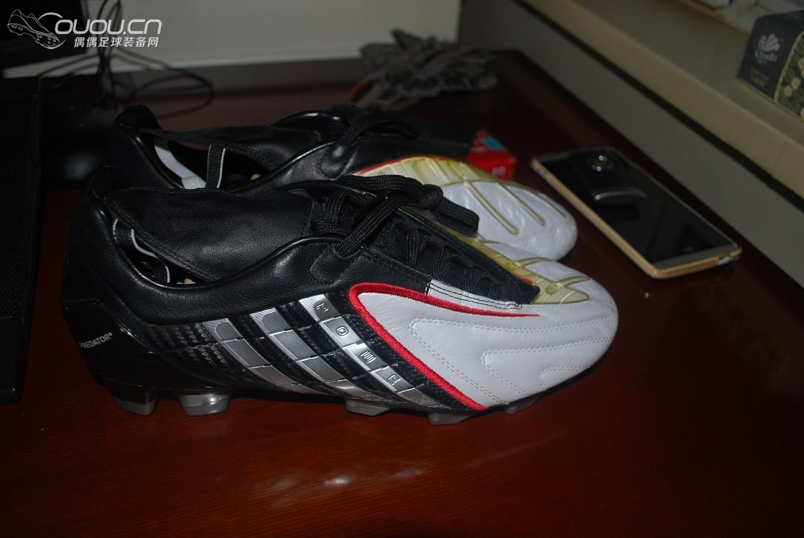 好久没来论坛,刚收的猎9,和T90.顺便来张全家福