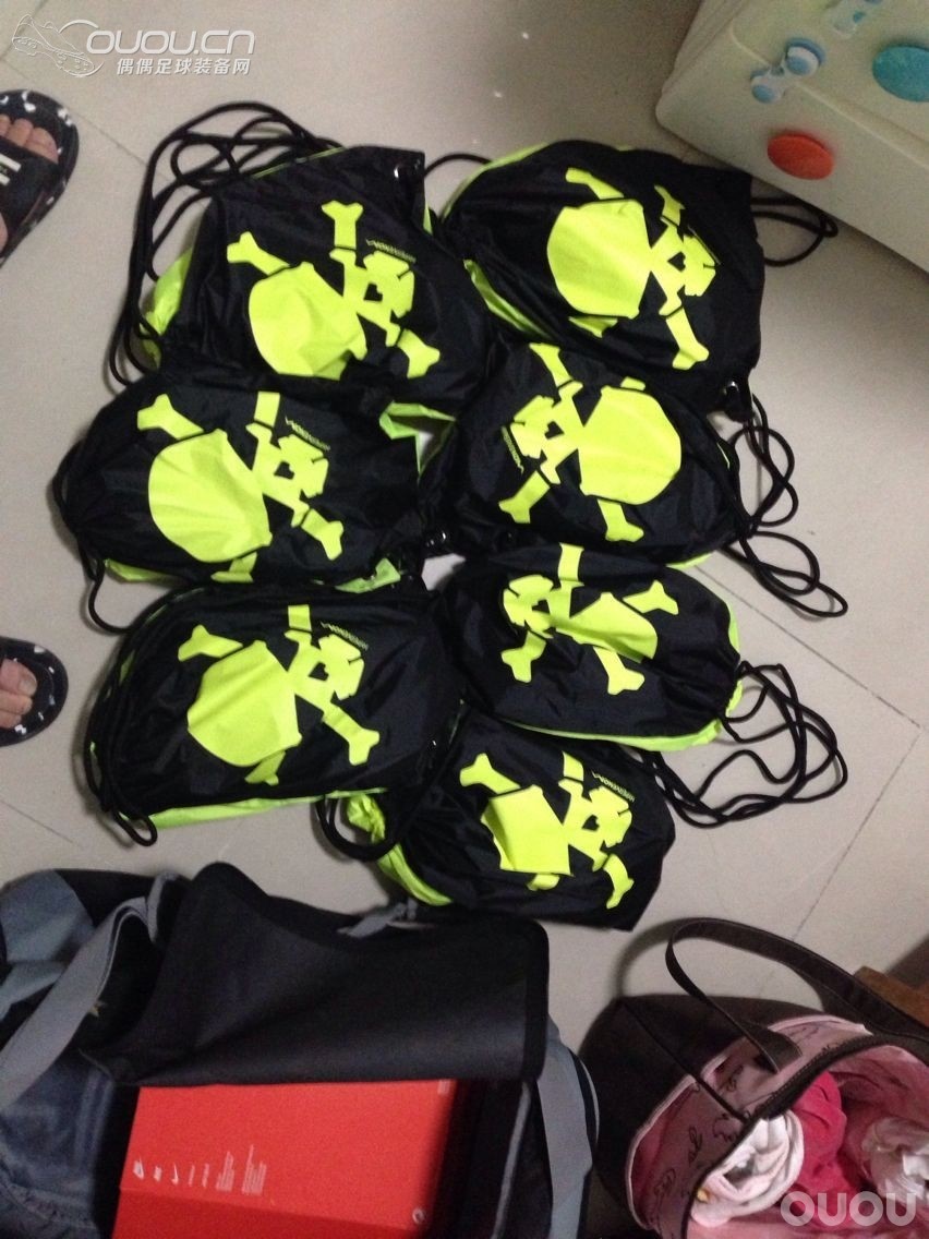 好久没冒泡了,纪念下今天,hiv,你让我等的太久了~~