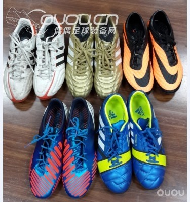 最近才凑齐的顶级装备~~不容易啊~~