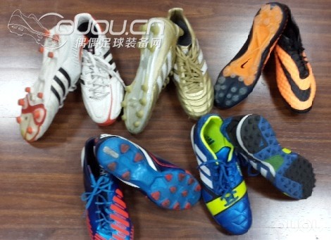 最近才凑齐的顶级装备~~不容易啊~~