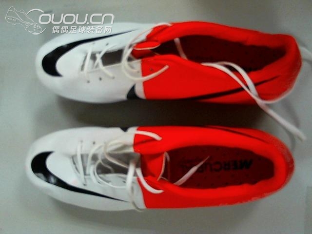 請大家看一下鞋的真偽