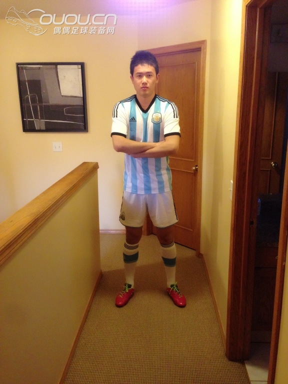 2014巴西世界杯阿根廷限量盒装球衣