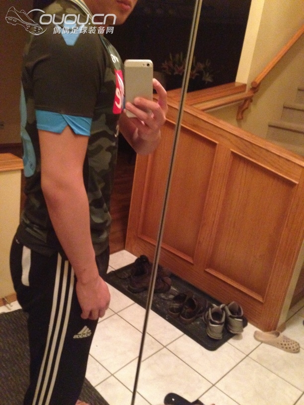 那不勒斯新赛季客场迷彩因勒印号