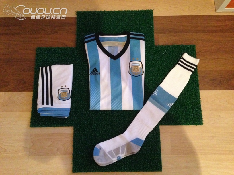 2014巴西世界杯阿根廷限量盒装球衣