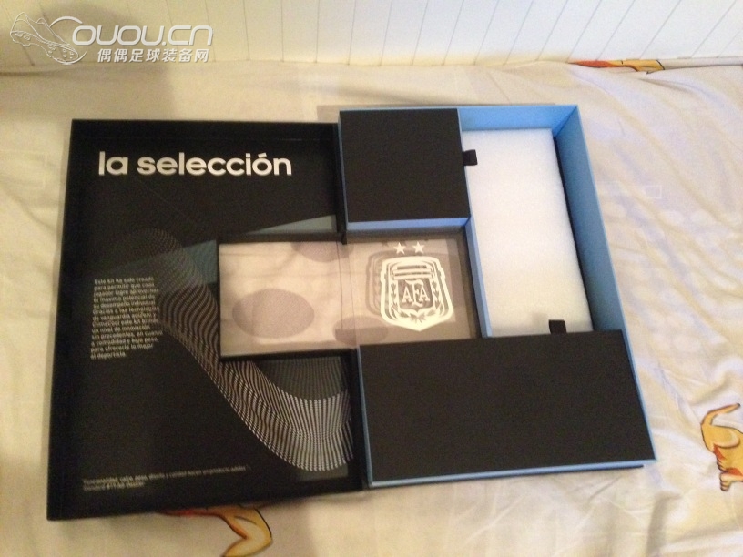 2014巴西世界杯阿根廷限量盒装球衣