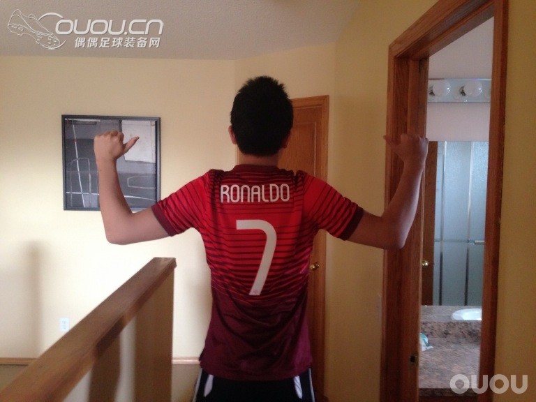 首发,14世界杯葡萄牙C罗主场球员版球衣