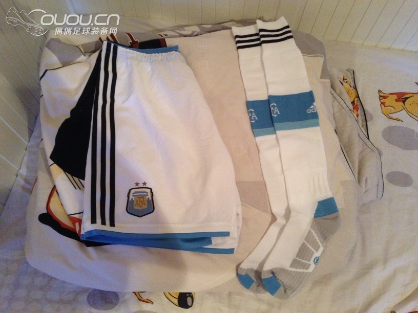 2014巴西世界杯阿根廷限量盒装球衣