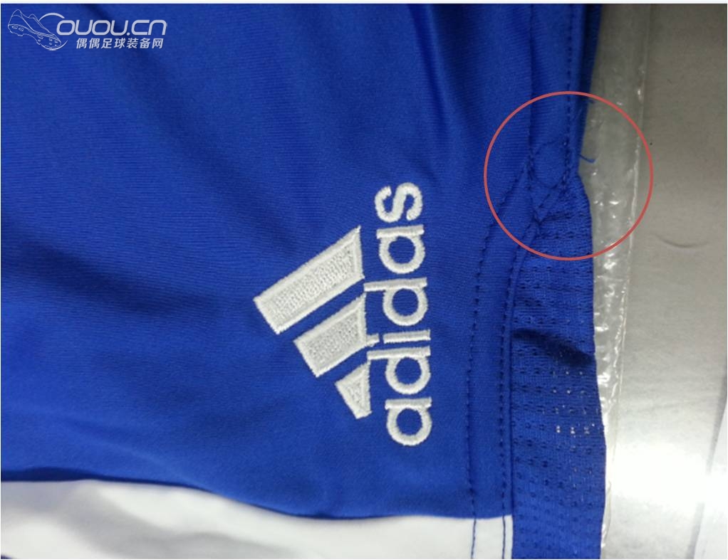 请帮忙鉴定切尔西11-12球裤真假