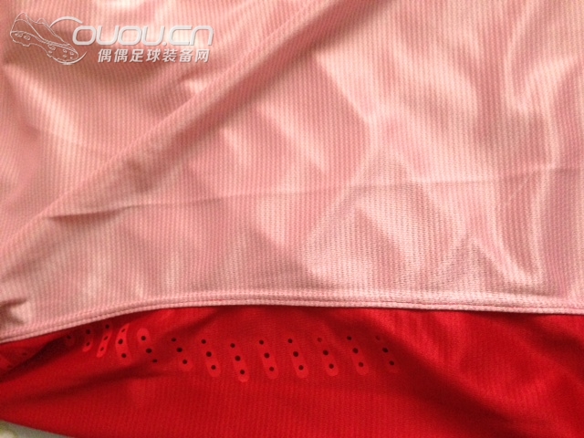 浅谈恒大13,14主场球衣