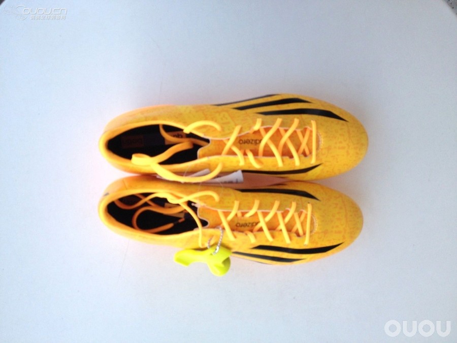 F50梅西新配色?(非奶牛)