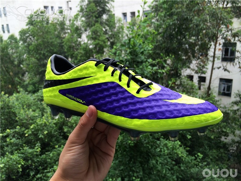 刚刚到手的意产球员版毒锋