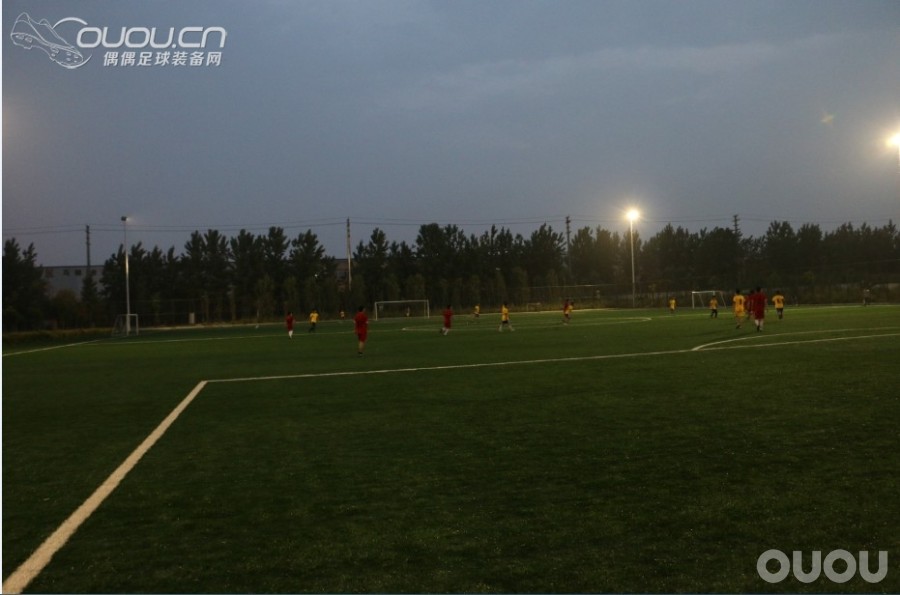 纪大学足球生涯的最后一双足球鞋,最后一场比赛