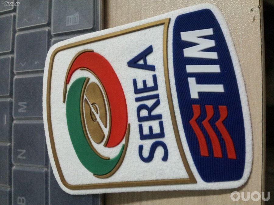 这玩意怎么弄到球衣上去?