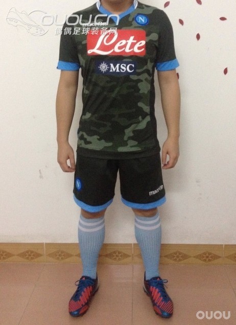 新人第一帖…SSC.NAPOLI