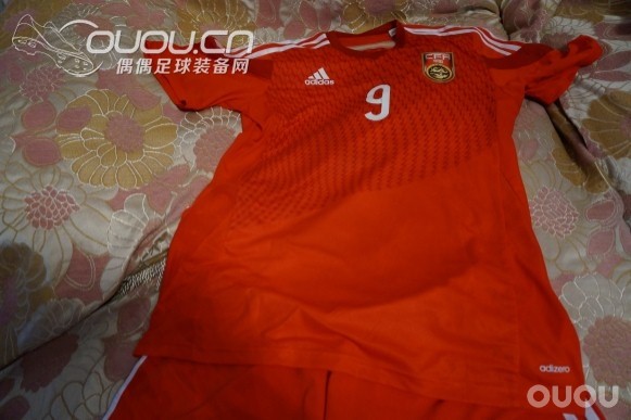 2014新款国足球员版 Adizero