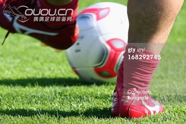 日产MIZUNO WAVE CUP SS 冈崎慎司定制款测评