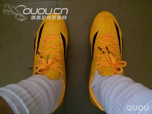 F504梅西新配色实拍图片及上脚初感受