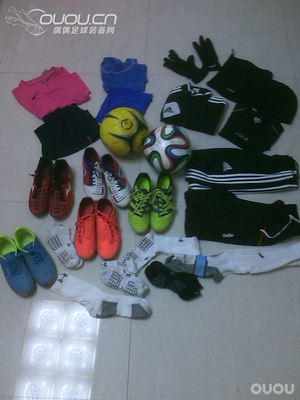 【实战装备秀】学生党——骚夏黑冬~实用为主~