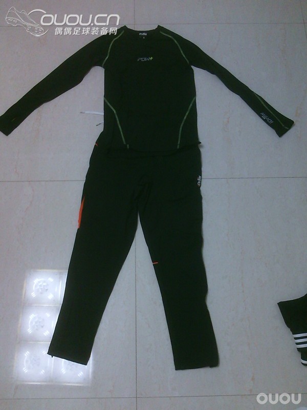 【实战装备秀】学生党——骚夏黑冬~实用为主~