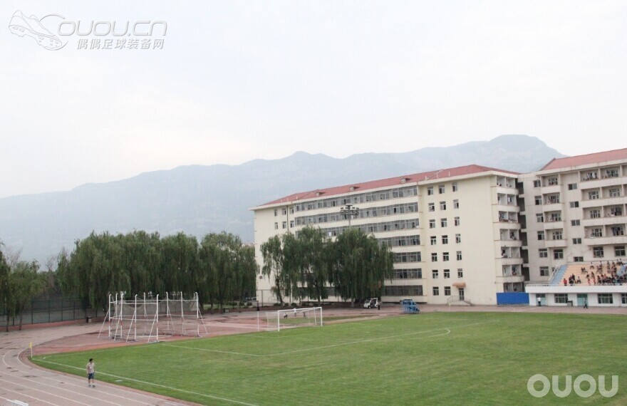 朝鲜国青VS中北大学校队