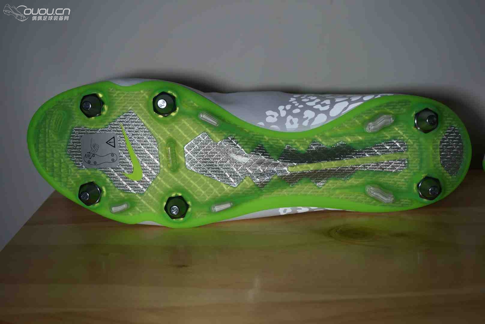 意产sample刺客反光配色