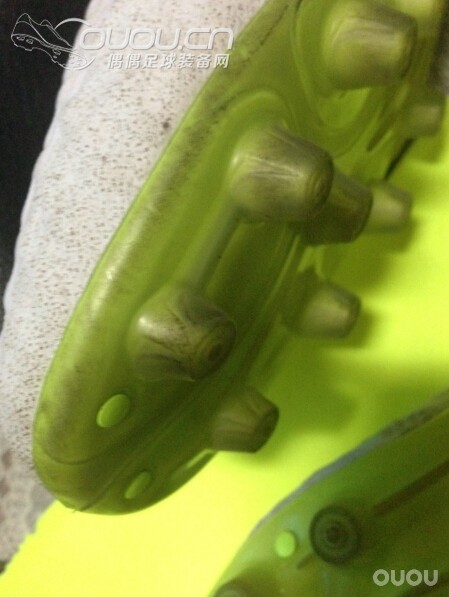 白色顶级毒蜂下第一场,闲着没事儿聊几句!!!!