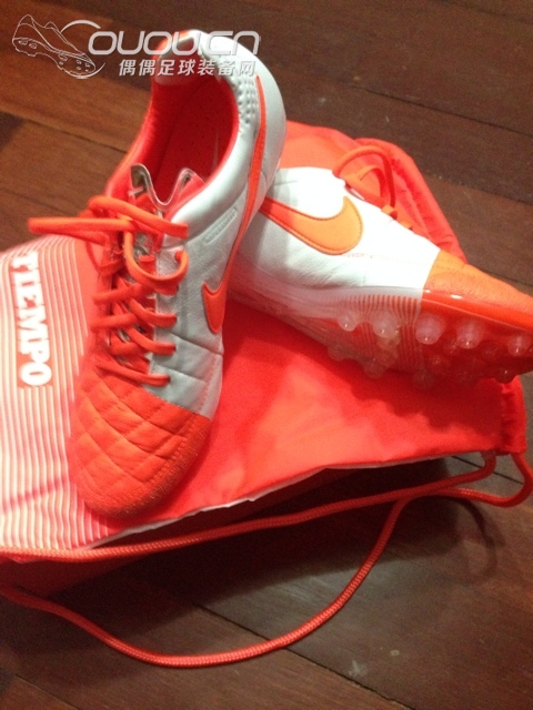 传奇5,顶级AG,姨妈红球鉴定