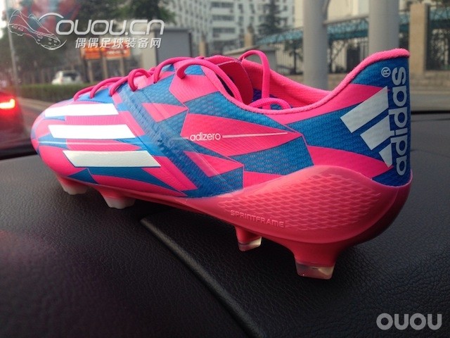adidas F50 adizero FG – 欧冠粉蓝 骚到爆!!!